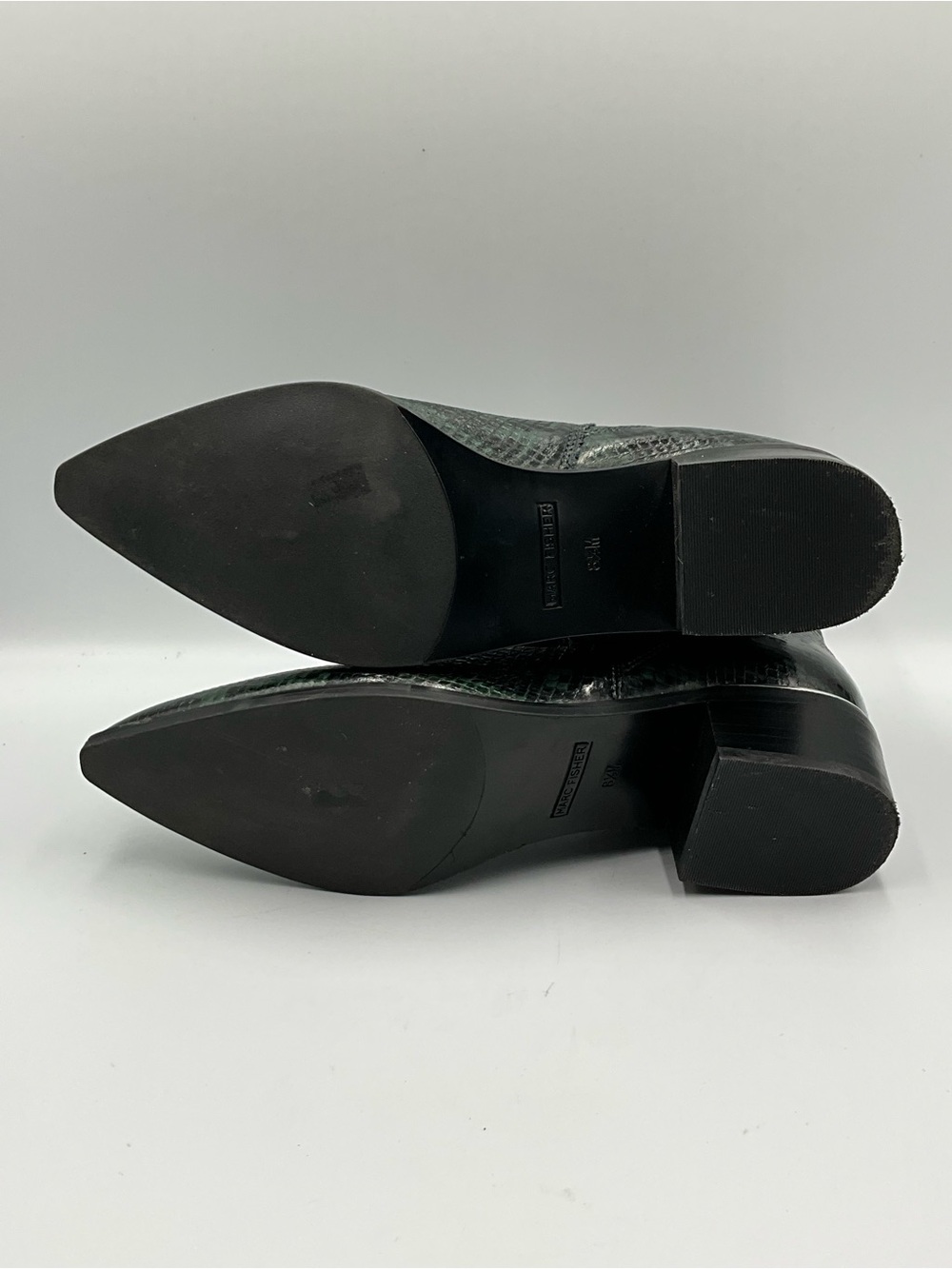 Marc Fisher Booties Size 8.5 Green Faux-Snakeskin Pointed Ankle Booties - Picture 6 of 8